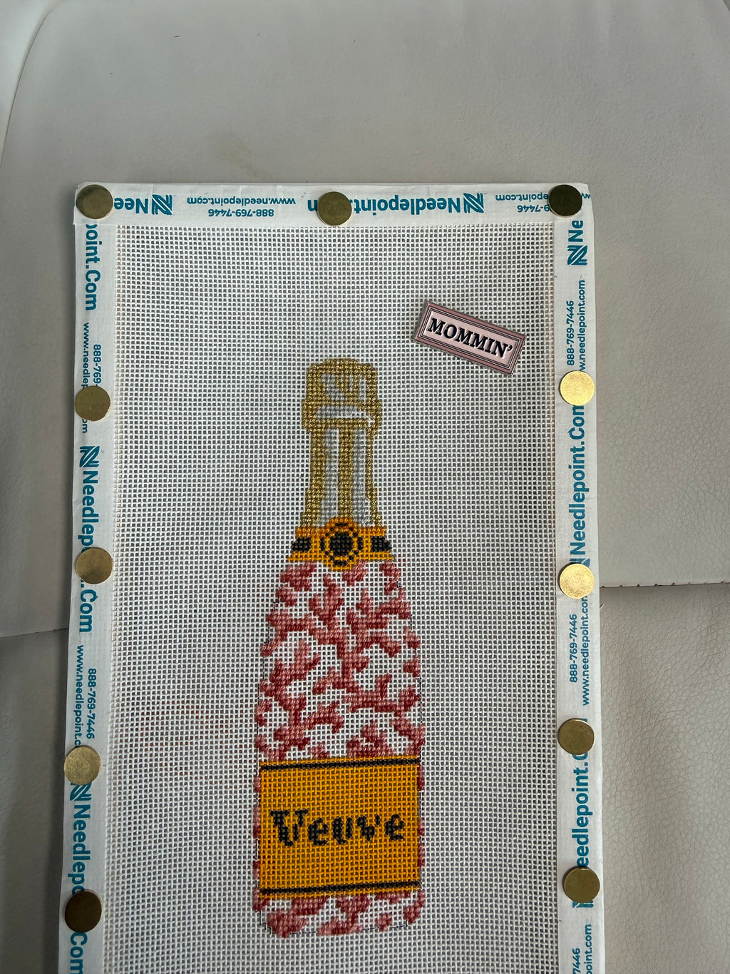 Mommin’ Needleminder